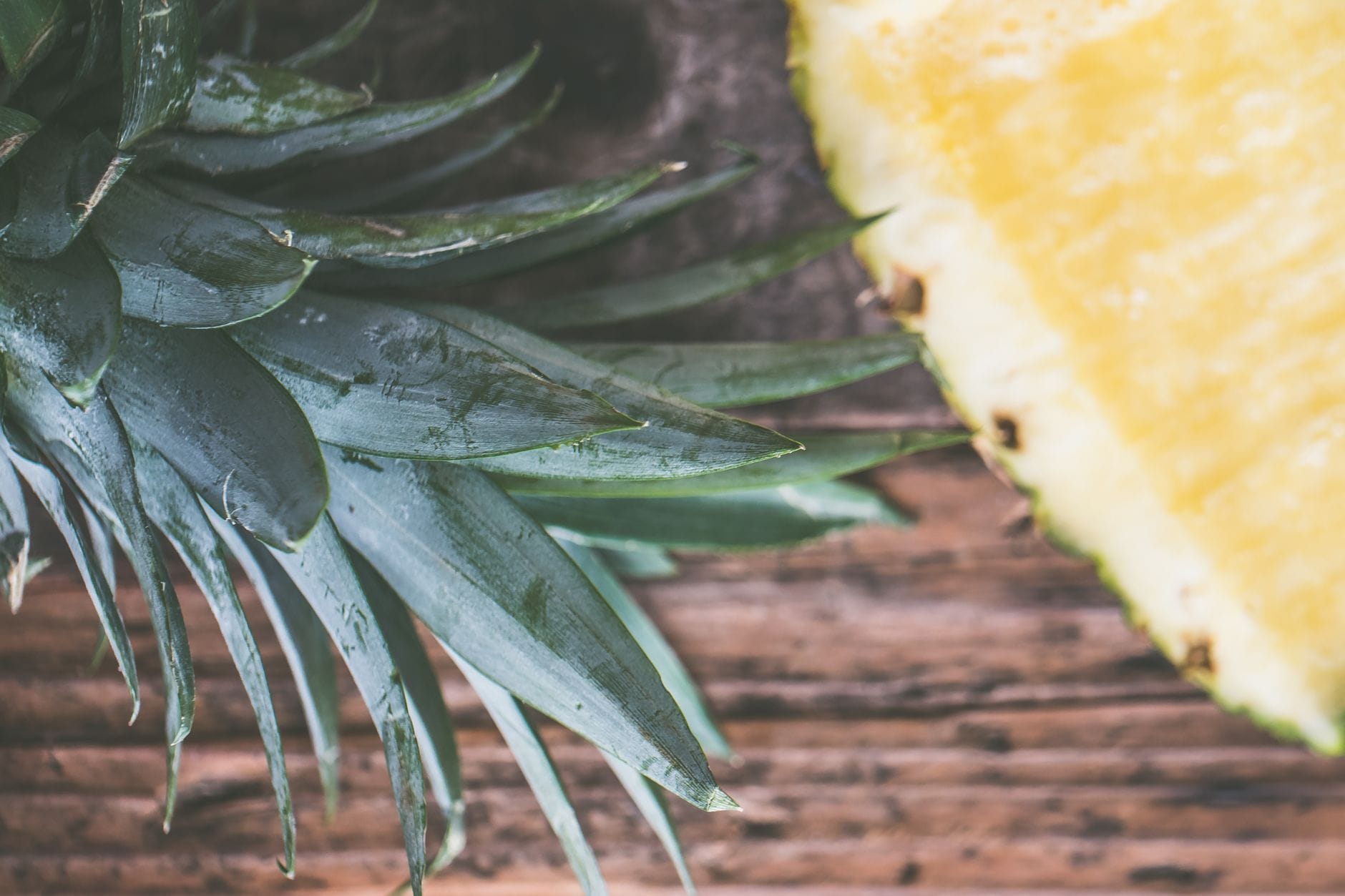 7 Serious Side Effects of Pineapple You Shouldn't Ignore