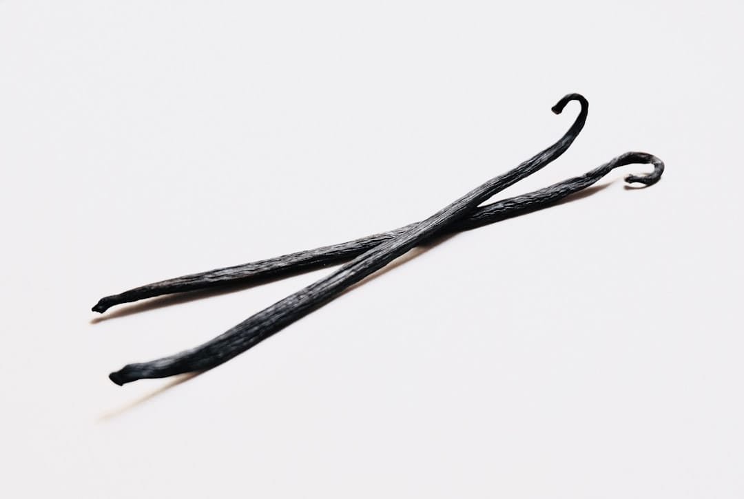 Vanilla Benefits: How This Sweet Bean Nourishes Your Skin, Hair, and Health