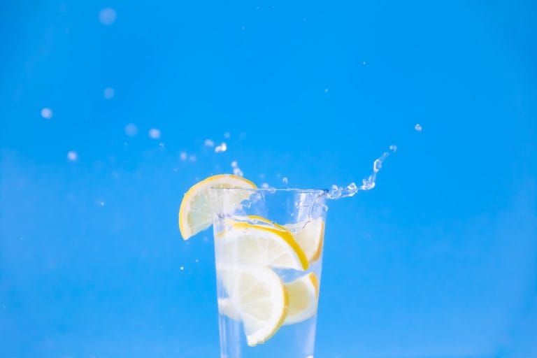 Serious Side Effects of Lemon Water: What Too Much Can Do