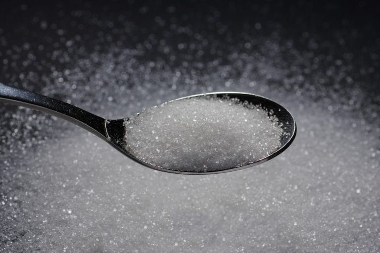 Erythritol Benefits: The Near Zero-Calorie Sweetener Worth Knowing